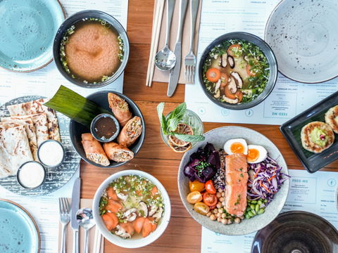 Wah Wah Gee - Restaurant Canberra 0