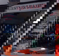 Lucky Star Bakery - Restaurant Canberra