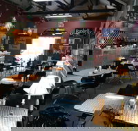 Mai's Kitchen Rules Cafe - Restaurant Canberra