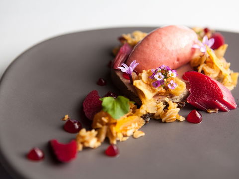 The Peak Restaurant At Spicers Peak Lodge - Restaurant Canberra 1