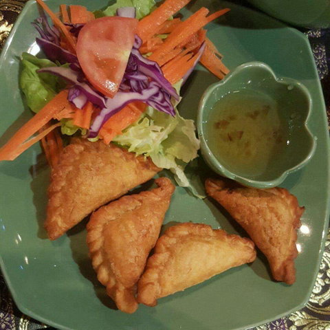 Sanook Thai - Restaurant Canberra 0