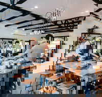 Far Meadow Table - Restaurant Canberra