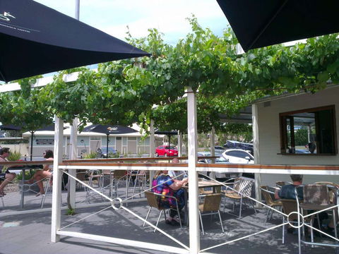 The George Harcourt Inn - Restaurant Canberra 0