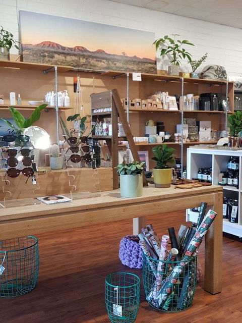 Merchant And Maker - Restaurant Canberra 0