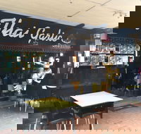 Thai Garlic - Restaurant Canberra
