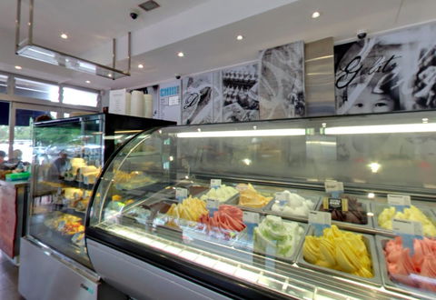Chill Bar - Avalon - Restaurant Canberra 0