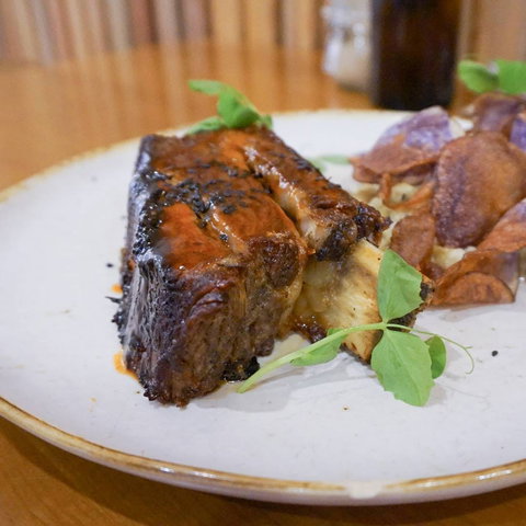 Lipari Express Pizza & Pasta - Restaurant Canberra 0