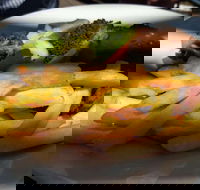 St Andrews Hotel - Restaurant Canberra