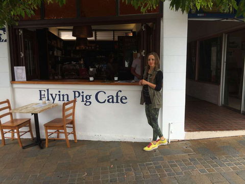Flying Pig Cafe - Restaurant Canberra 0