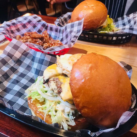 Burger Bliss - Restaurant Canberra 0