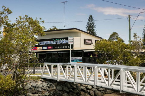 Chinderah Tavern - Restaurant Canberra 0