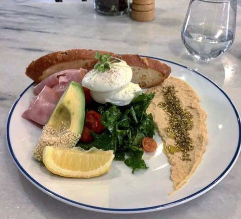 Mr O Kitchen Espresso - Restaurant Canberra 0
