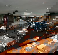 Sisters Rock Restaurant - Restaurant Canberra