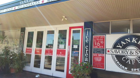 The Dock - Restaurant Canberra 0