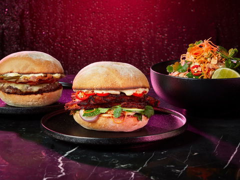 Grill'd Healthy Burgers - Woden - Restaurant Canberra 1