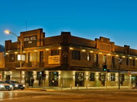 Royal Hotel Queanbeyan