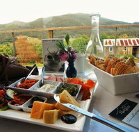 Hartzview Vineyard Cafe - Restaurant Canberra