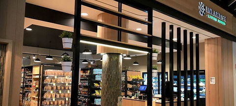 Helena Cafe & Restaurant - Restaurant Canberra 2