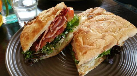 Kafe Karizma - Restaurant Canberra 0