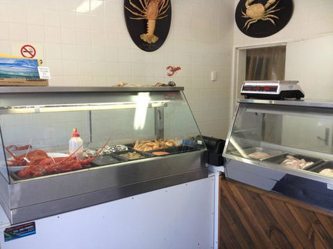 Tasmanian Coastal Seafoods - Restaurant Canberra 0