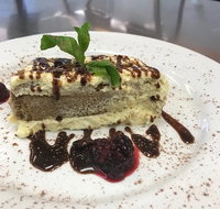 Dino's Cafe - Restaurant Canberra
