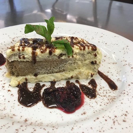 Dino's Cafe - Restaurant Canberra 0