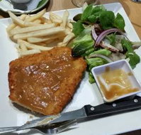 Ducky Brown Cafe - Restaurant Canberra