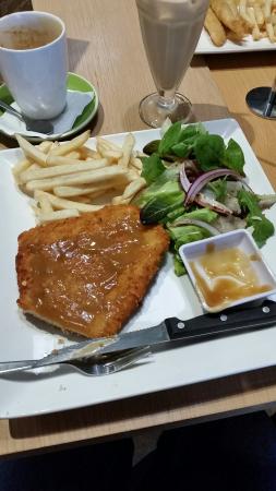 Ducky Brown Cafe - Restaurant Canberra 0