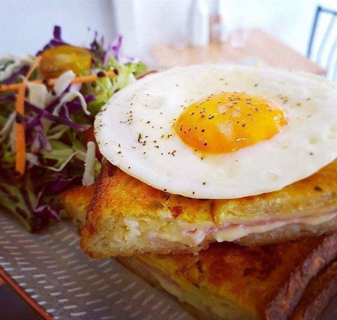 Le P'tit Cafe - Restaurant Canberra 28