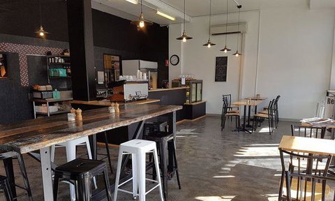 Le P'tit Cafe - Restaurant Canberra 48