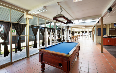 Commercial Hotel - Restaurant Canberra 1