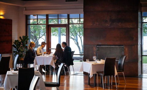 The Boat House - Restaurant Canberra 17