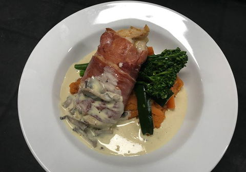 Diggers By The Park Brasserie - Restaurant Canberra 5