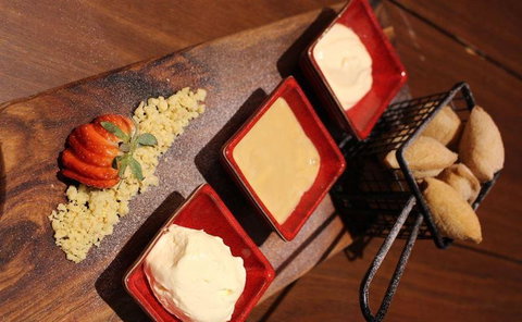 The Bungalow Restaurant - Restaurant Canberra 3