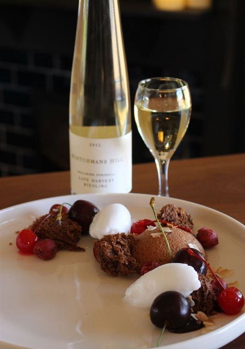 The Bungalow Restaurant - Restaurant Canberra 7