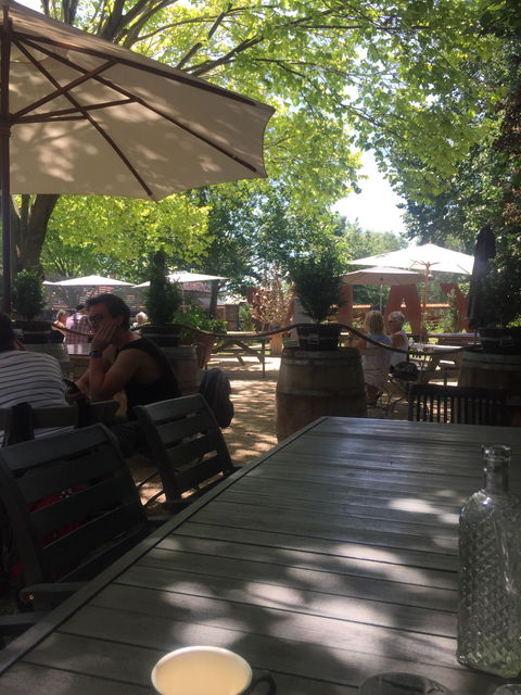 Clarendon Arms Hotel - Restaurant Canberra 6