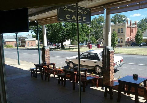 Home Made Cafe Avoca - Restaurant Canberra 2