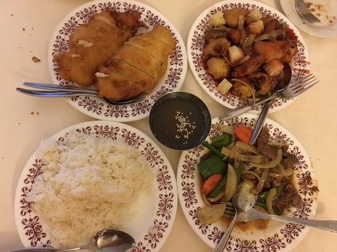 Golden Dragon Chinese Restaurant - Restaurant Canberra 0