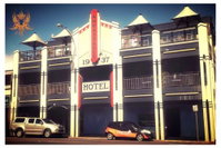 Mojo The Ambassador Hotel