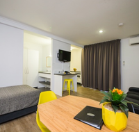 Glenmore Palms Motel - Restaurant Canberra