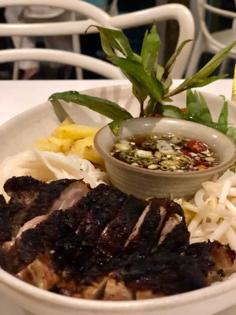 Bommie Restaurant - Restaurant Canberra 7