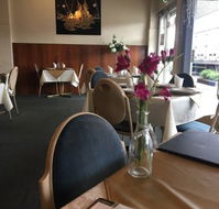 Unanderra Thai Restaurant - Restaurant Canberra