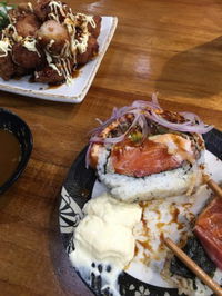 Wara Sushi