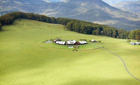 The Peak Restaurant At Spicers Peak Lodge - Restaurant Canberra 12