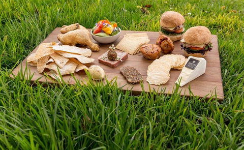 The Peak Restaurant At Spicers Peak Lodge - Restaurant Canberra 14