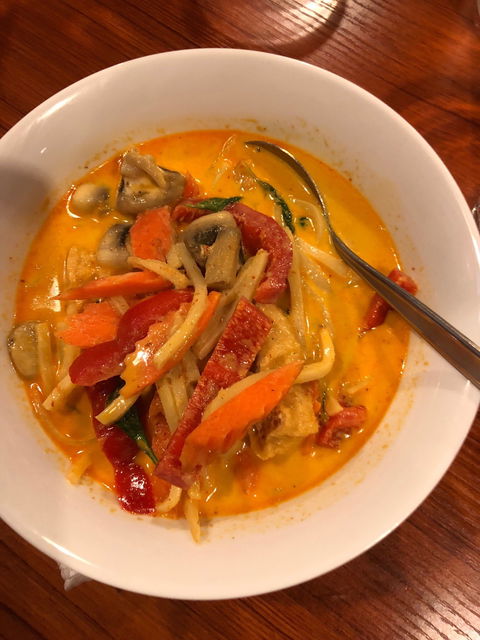 Basil Thai Cuisine And Hot Pot - Restaurant Canberra 4