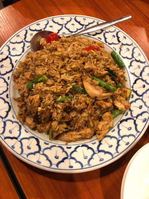 Basil Thai Cuisine And Hot Pot - Restaurant Canberra 5