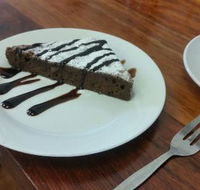 Lucky Bat Cafe - Restaurant Canberra