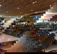 Pint Club - Restaurant Canberra