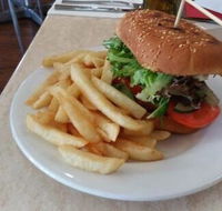 The Bell Bar And Bistro - Restaurant Canberra